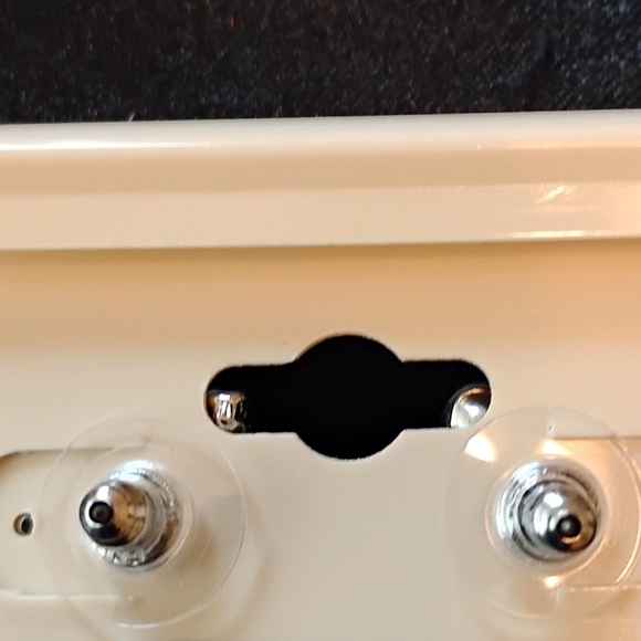 mystique womens round pearl pierced elegant wedding formal silver stud earrings - Picture 2 of 3